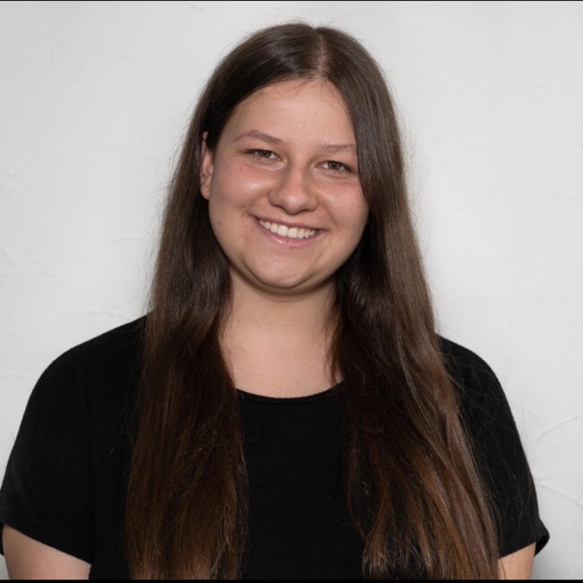 Baby-sitter in Frenkendorf: Joana