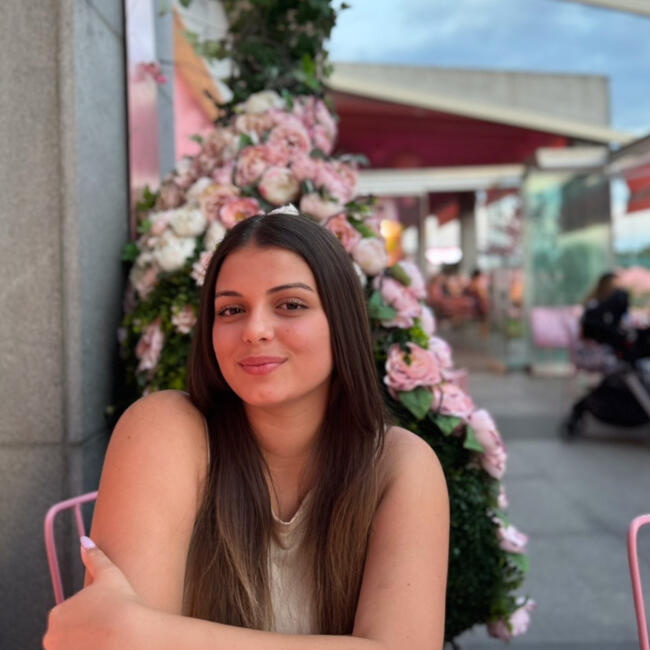 Babysitter in Sykies, Thessaloniki: Νικολέτα