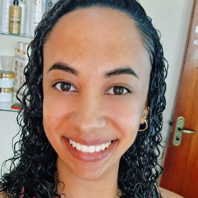 Babysitter in Niterói: Maria