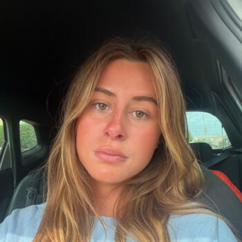 Baby-sitter à Camaret-sur-Aigues: Lou