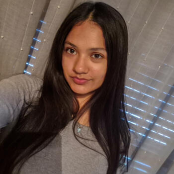 Babysitter in Pilar: Priscila Jael