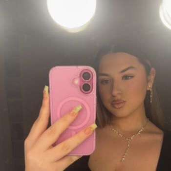 Babysitter in Ermenonville: Viktoria