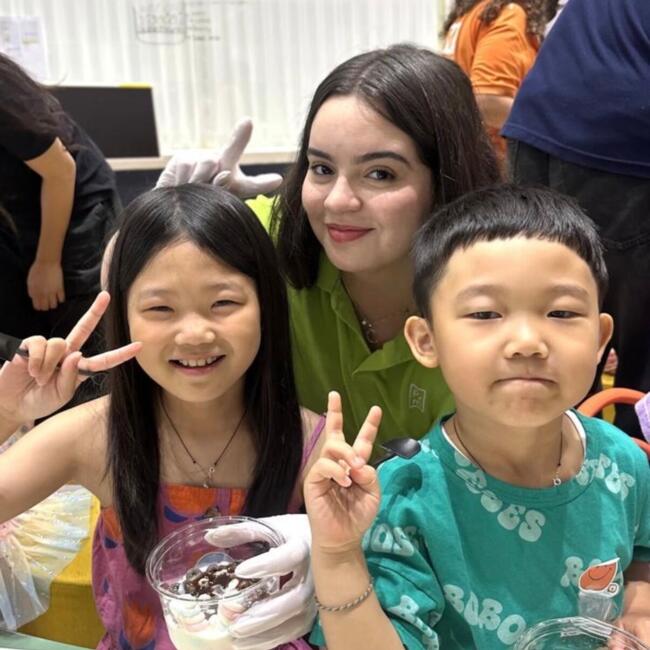 Babysitter in Busan: Nada