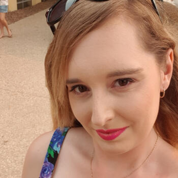 Babysitter in Central Coast: Rebecca