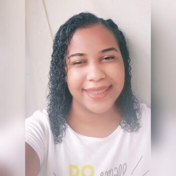Babá em Juiz de Fora: Luana