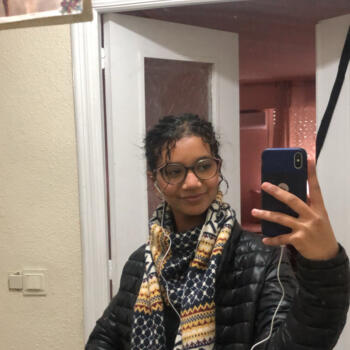 Niñera Santomera: Hiba