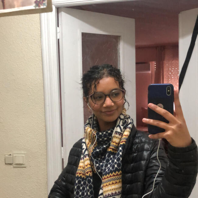 Niñera en Santomera: Hiba