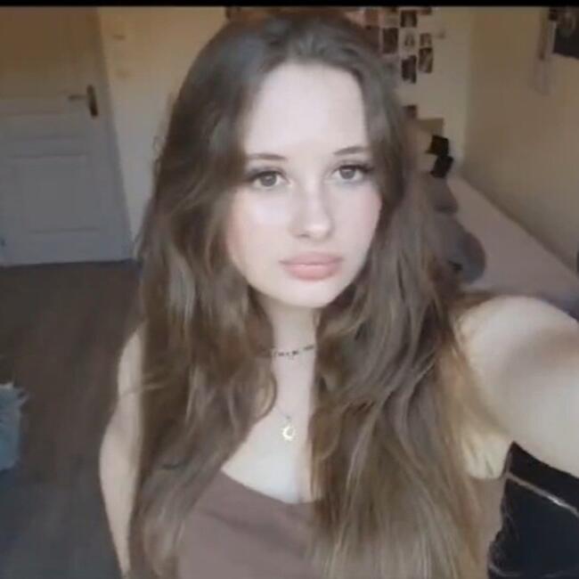 Babysitter in Nantes: Louane