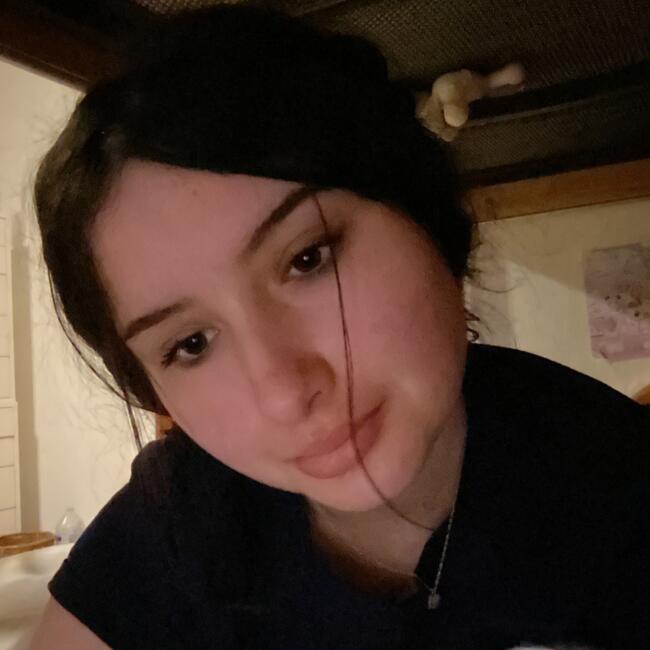 Babysitter in Schuttrange: Jasmine