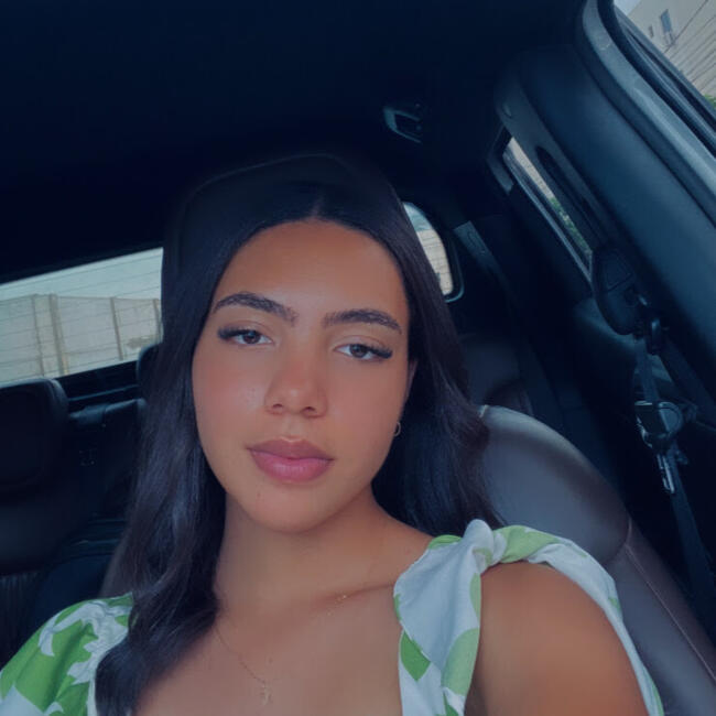 Babá em Governador Valadares: Nathália