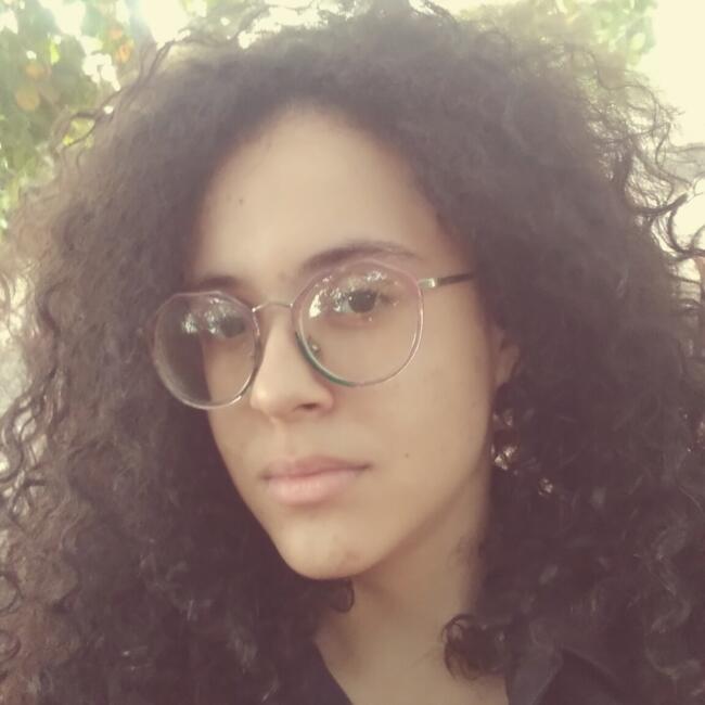 Babysitter in Parnaíba: Gabriela