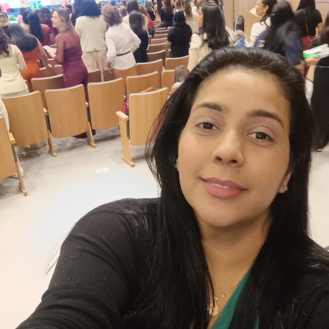 Babysitter in Goiânia: Tatiane