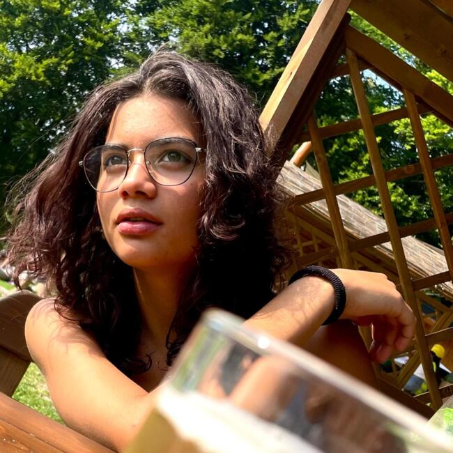 Babysitter in Cavedine: Gypsie