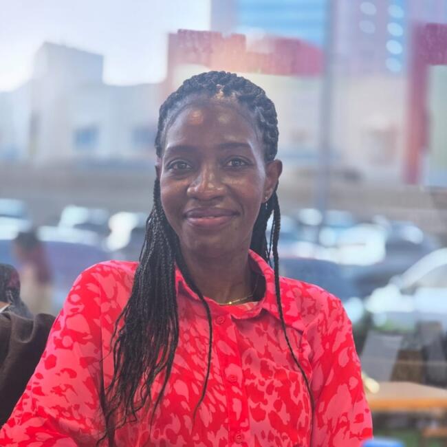 Babysitter in Jazīrat Abū Z̧aby: Rose Florence