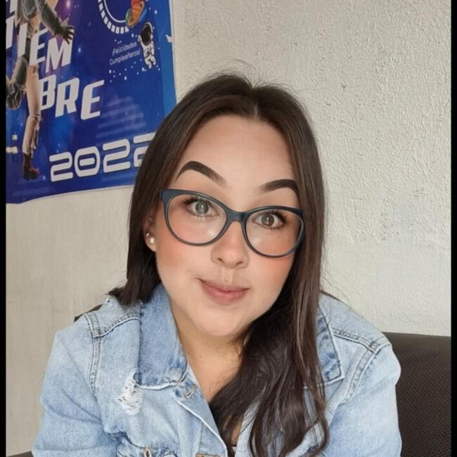 Babysitter in Tijuana: Kristell