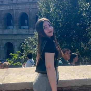 Babysitter in Manoppello: Nicole