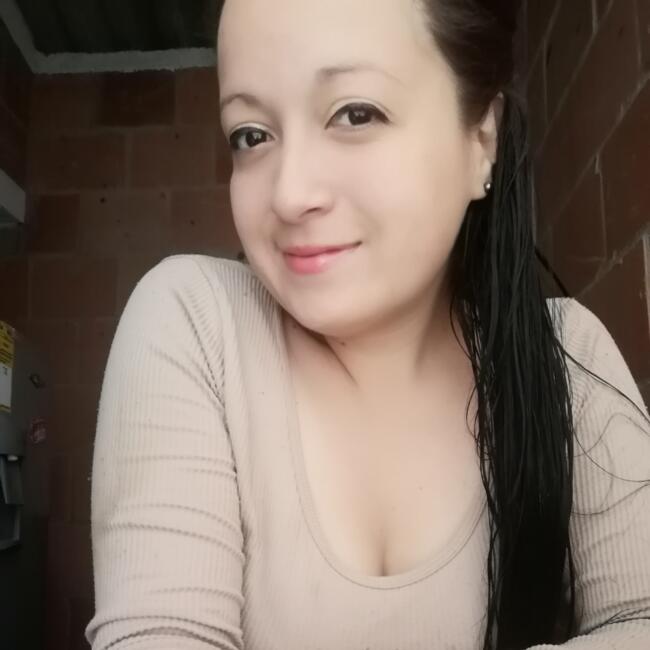Babysitter στην περιοχή Μπογκοτά: Angie