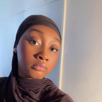 Babysitter Melun: Fatou ashley