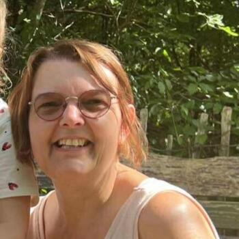 Babysitter in Merbes-le-Château: Nadia