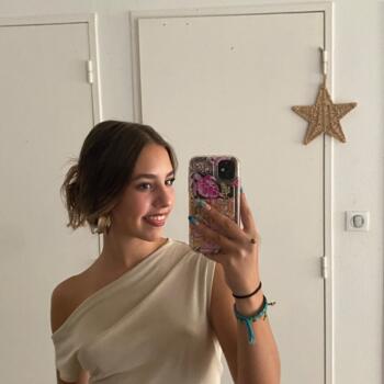 Baby-sitter Biarritz: Celeste