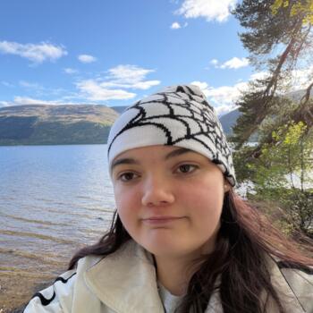 Babysitter Cambuslang: Hollie