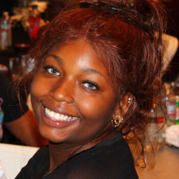 Baby-sitter in Los Angeles: Sayeedana