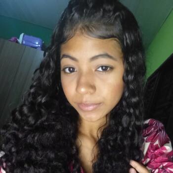 Babysitter in Várzea Grande: Andressa