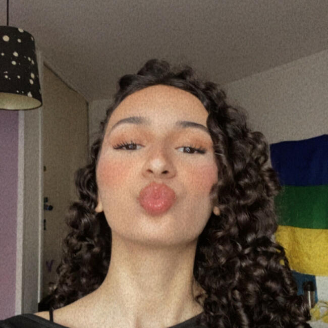 Babysitter in Saint-Fons: Sarah