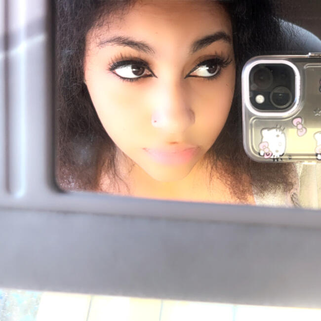 Babysitter in Mesa: Aariel