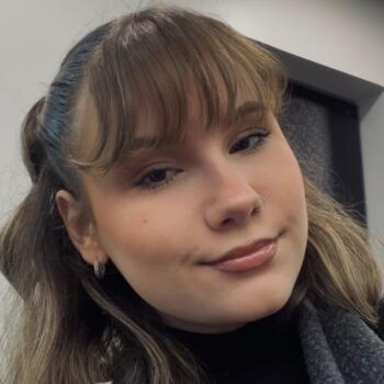 Babysitter in Estância Velha: Juliana