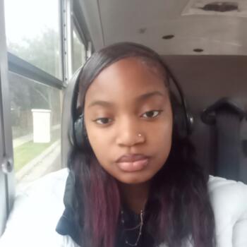 Babysitter in Tracy: Daijah