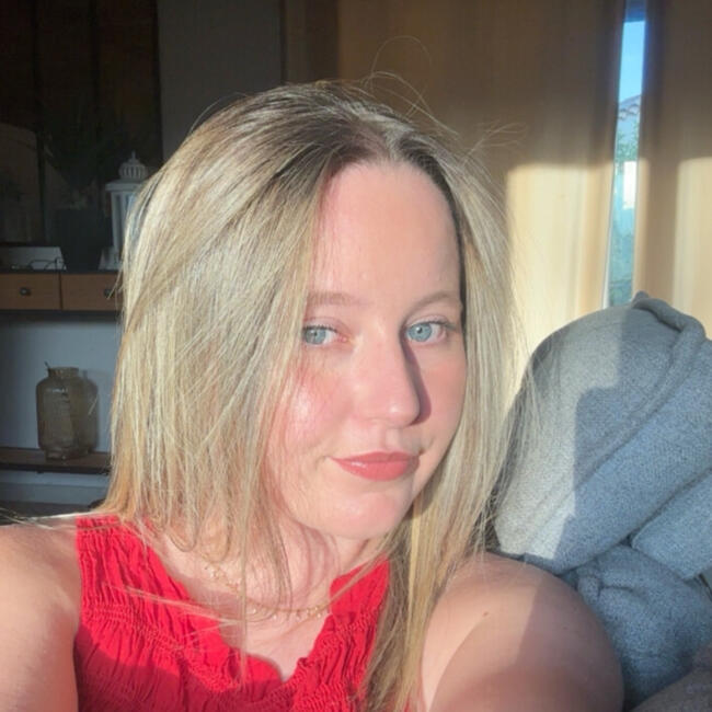 Babysitter in Valence: Louna