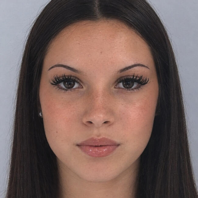 Babysitter in Vœuil-et-Giget: Azucena