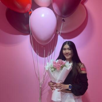 位于Singapore Island的临时保姆: Mengyu