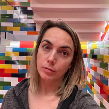 Babysitting job in Feleacu: babysitting job Larisa