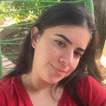 Babysitter in San Lorenzo: Yuliana