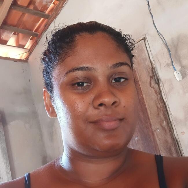 Babysitter in São Luís: Simara
