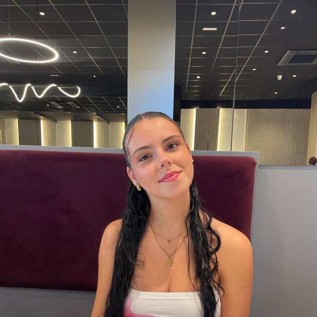 Canguro en Castellón de la Plana: Aurora