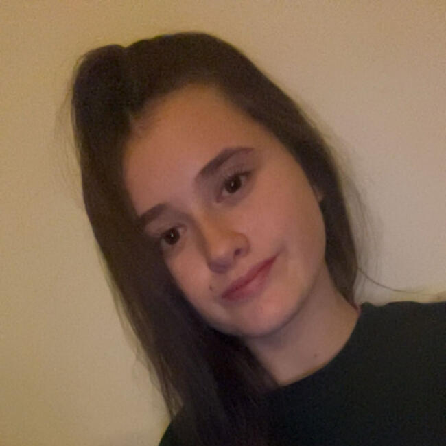 Babysitter in Méry-sur-Oise: Léna