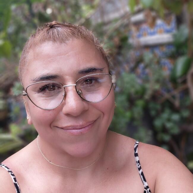 Babysitter in Lanús: Monica