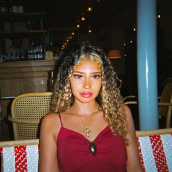 Babysitter in Aubervilliers: Anaïs