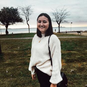 Babysitter Setúbal: Ana