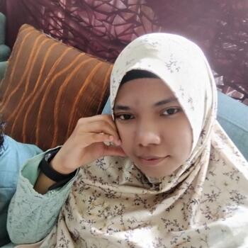 Babysitting job in Sepang: babysitting job Afra