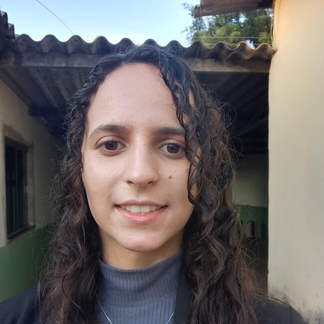 Babysitter in Anápolis: Thamires