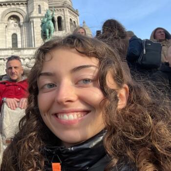 Babysitter in Bois-Guillaume: Lilou