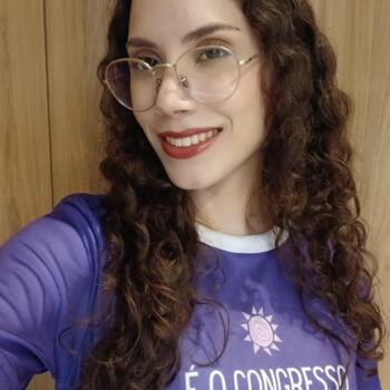 Babá em Recife: Ana Carolina