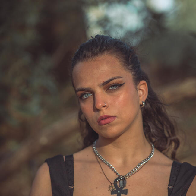 Babysitter in Petah Tikva: נוי