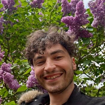 Babysitter in Berlin: Djamal