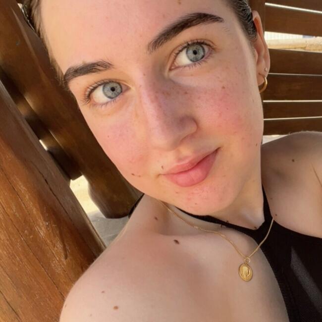 Babysitter in Lisbon: Mariana