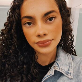 Babysitter in Campo Grande: Letícia